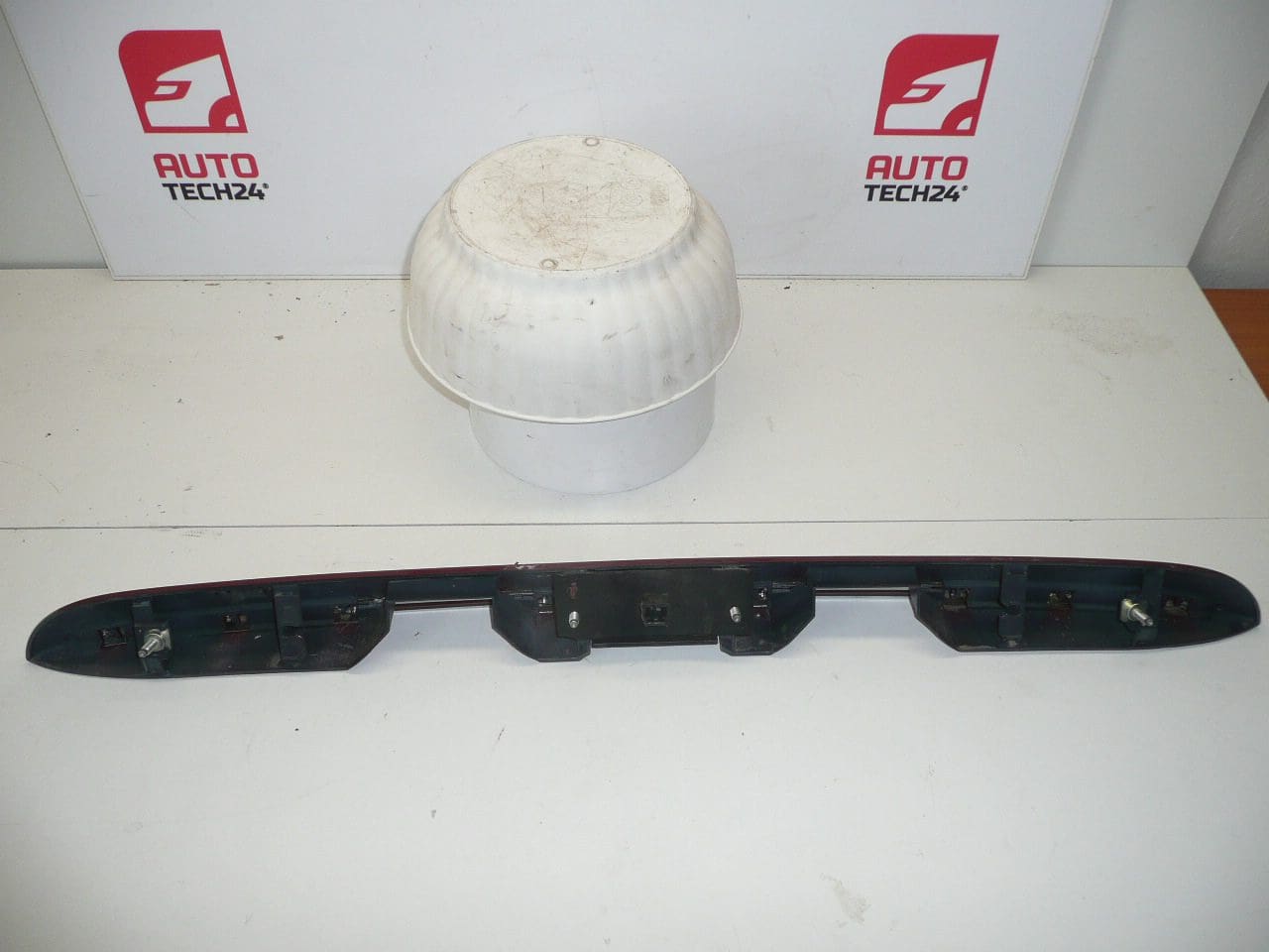 Poignée Citroën Xsara Picasso 9657477777 8742K8 – Image 4