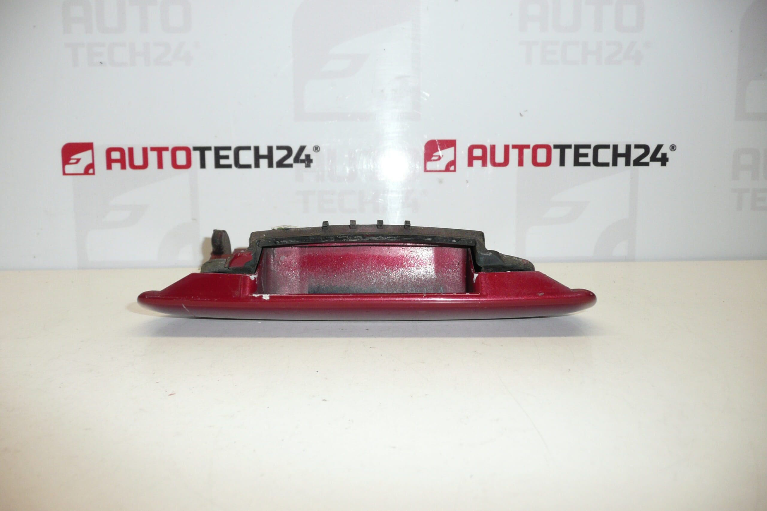 Poignée de porte arrière gauche Citroën Xsara rouge met. 9101N4 – Image 2