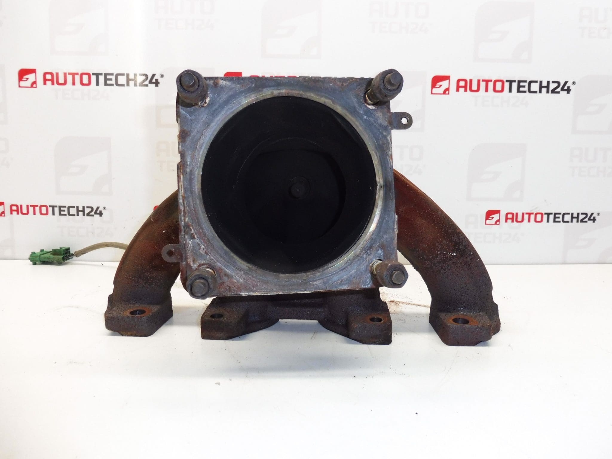 Pots d'échappement 1.1 et 1.4 et 1.6 8V Citroën Peugeot 9638982310 – Image 2