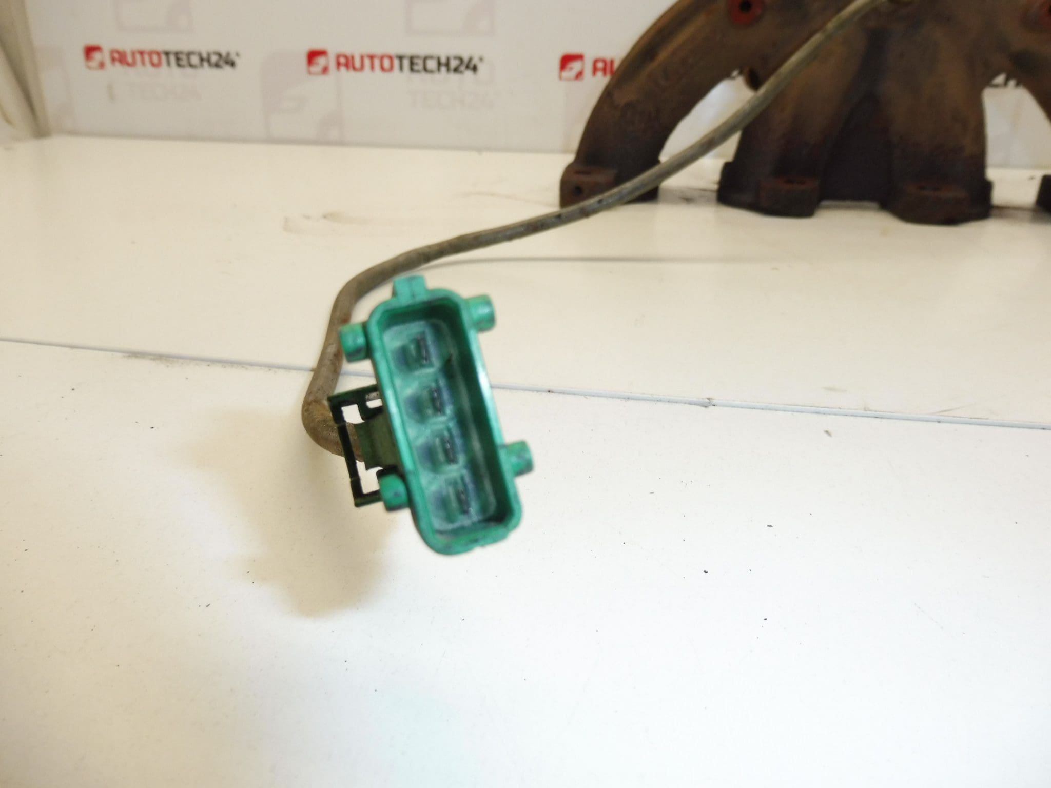 Pots d'échappement 1.1 et 1.4 et 1.6 8V Citroën Peugeot 9638982310 – Image 4