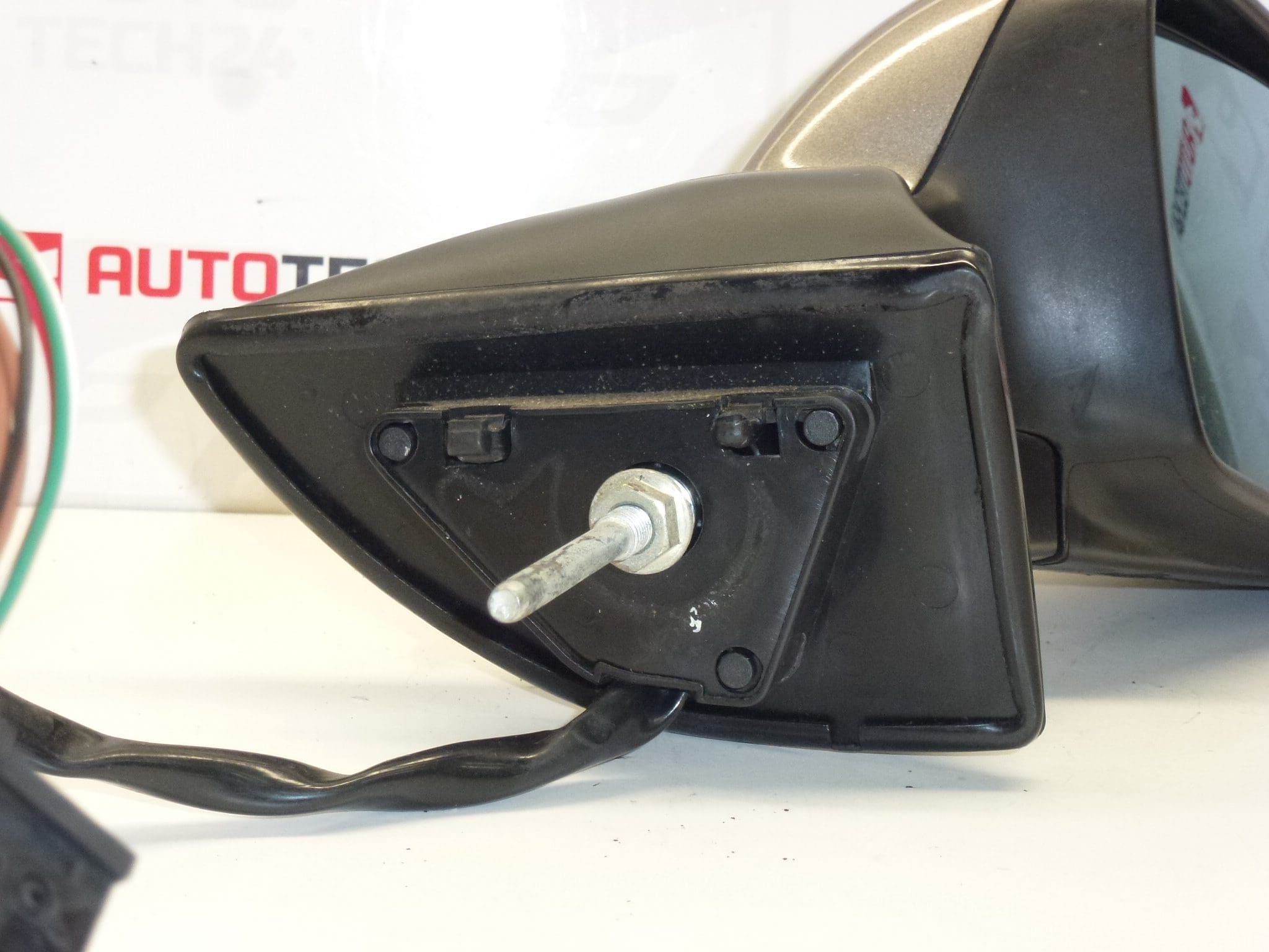 Rétroviseur droit KDAC Peugeot 407 8149VA – Image 3