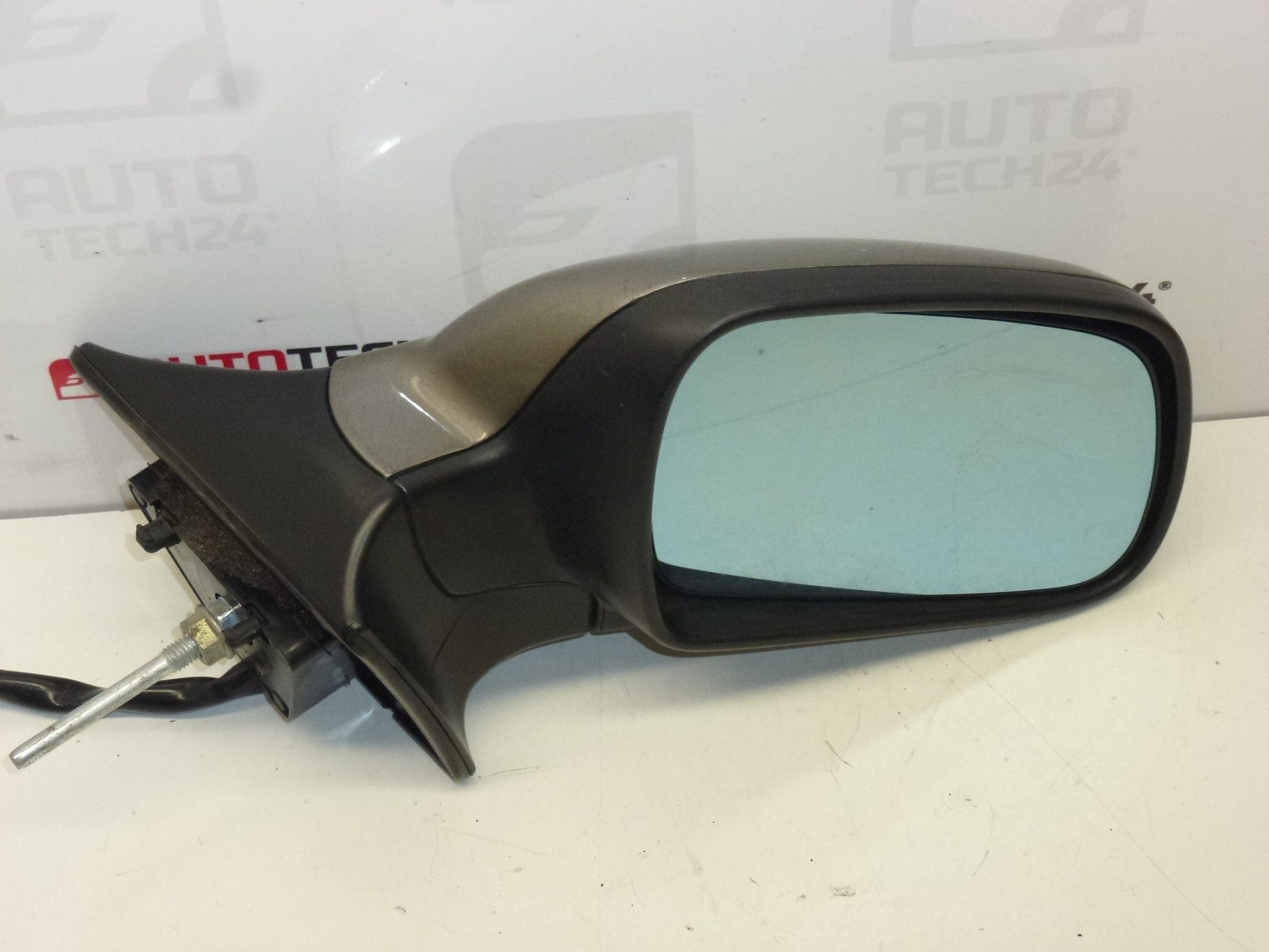 Rétroviseur droit KDAC Peugeot 407 8149VA – Image 4
