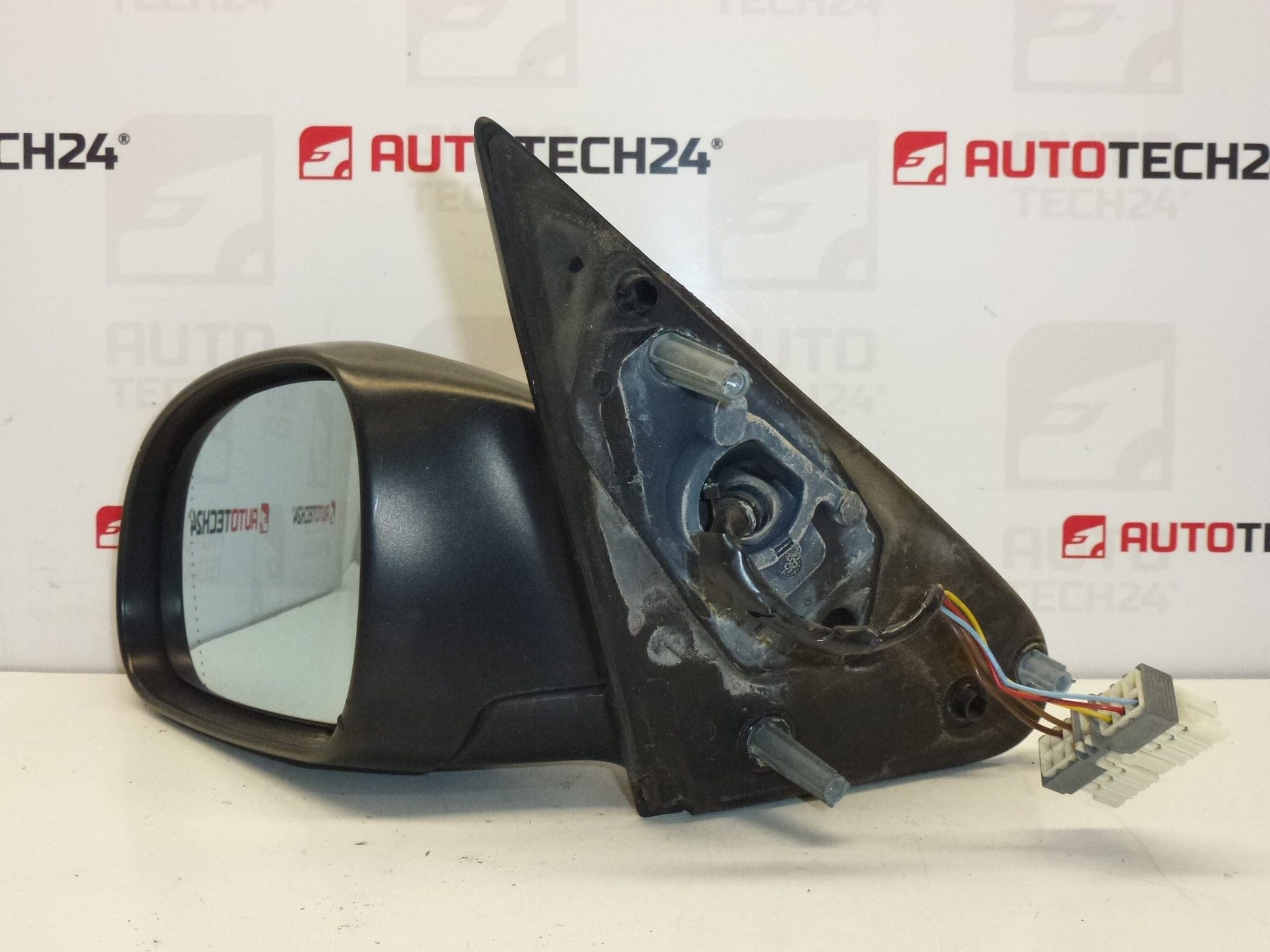 Rétroviseur gauche vert métallisé Peugeot 406 8149S2 – Image 2