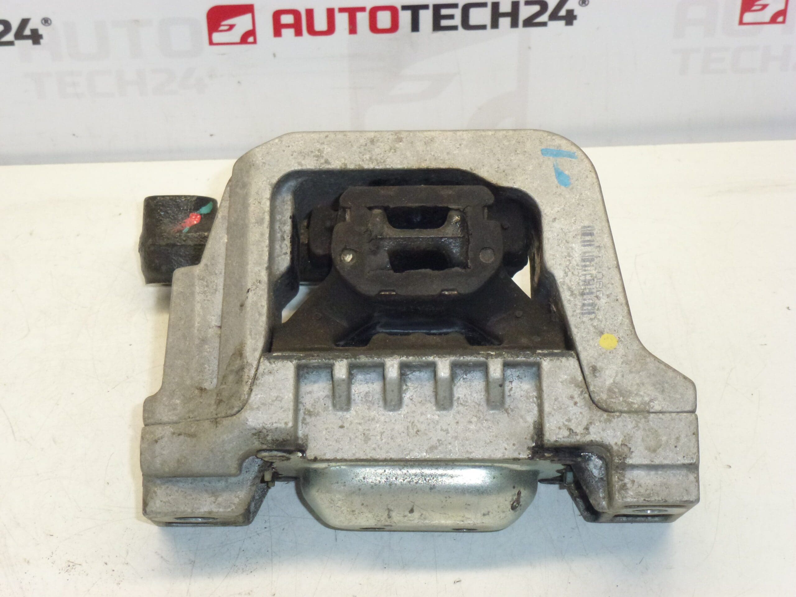 Support moteur Citroën Peugeot 9680119880 1807AV – Image 3