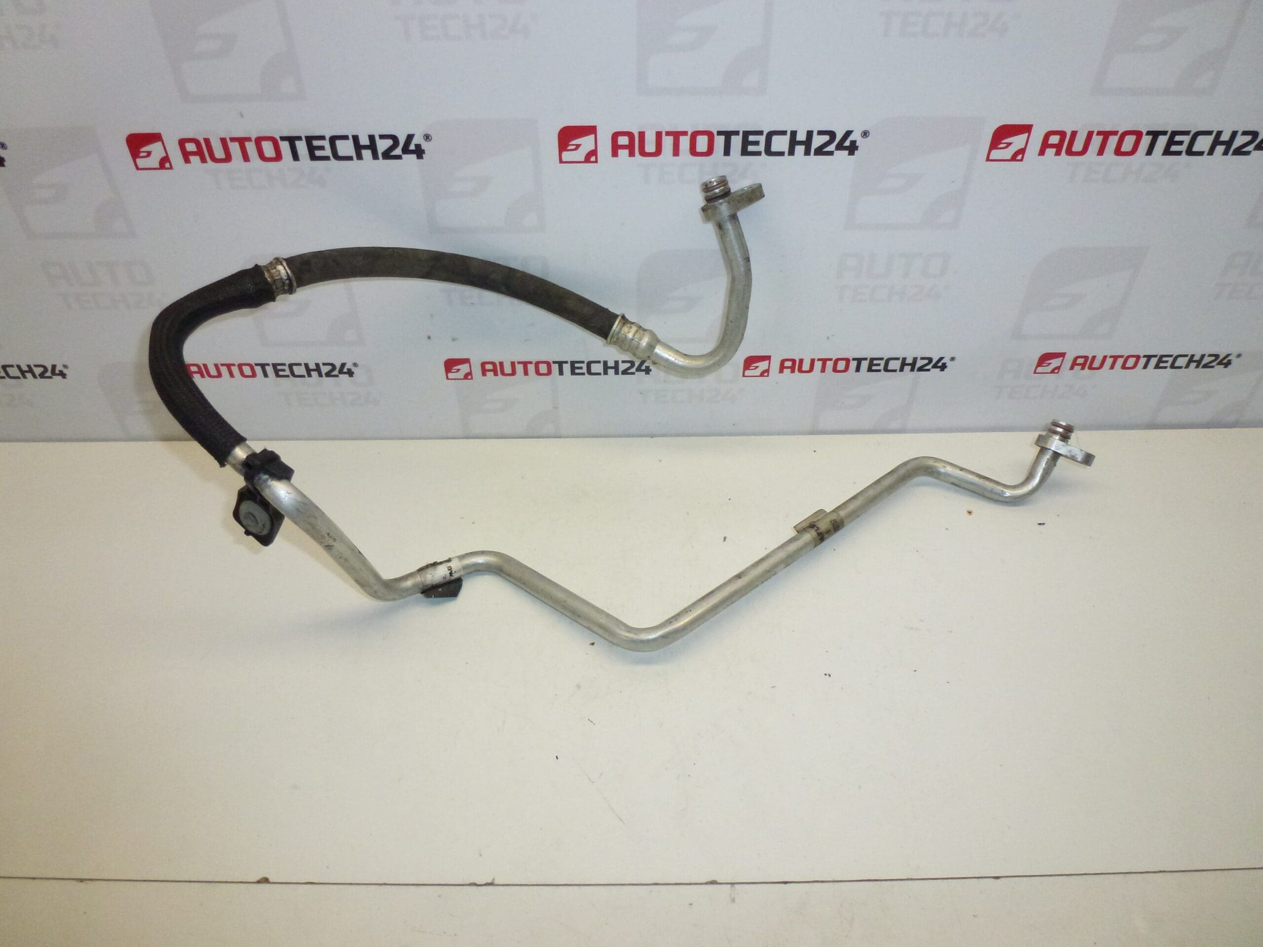 Tube climatique Citroën Peugeot 9682115580 6477K0