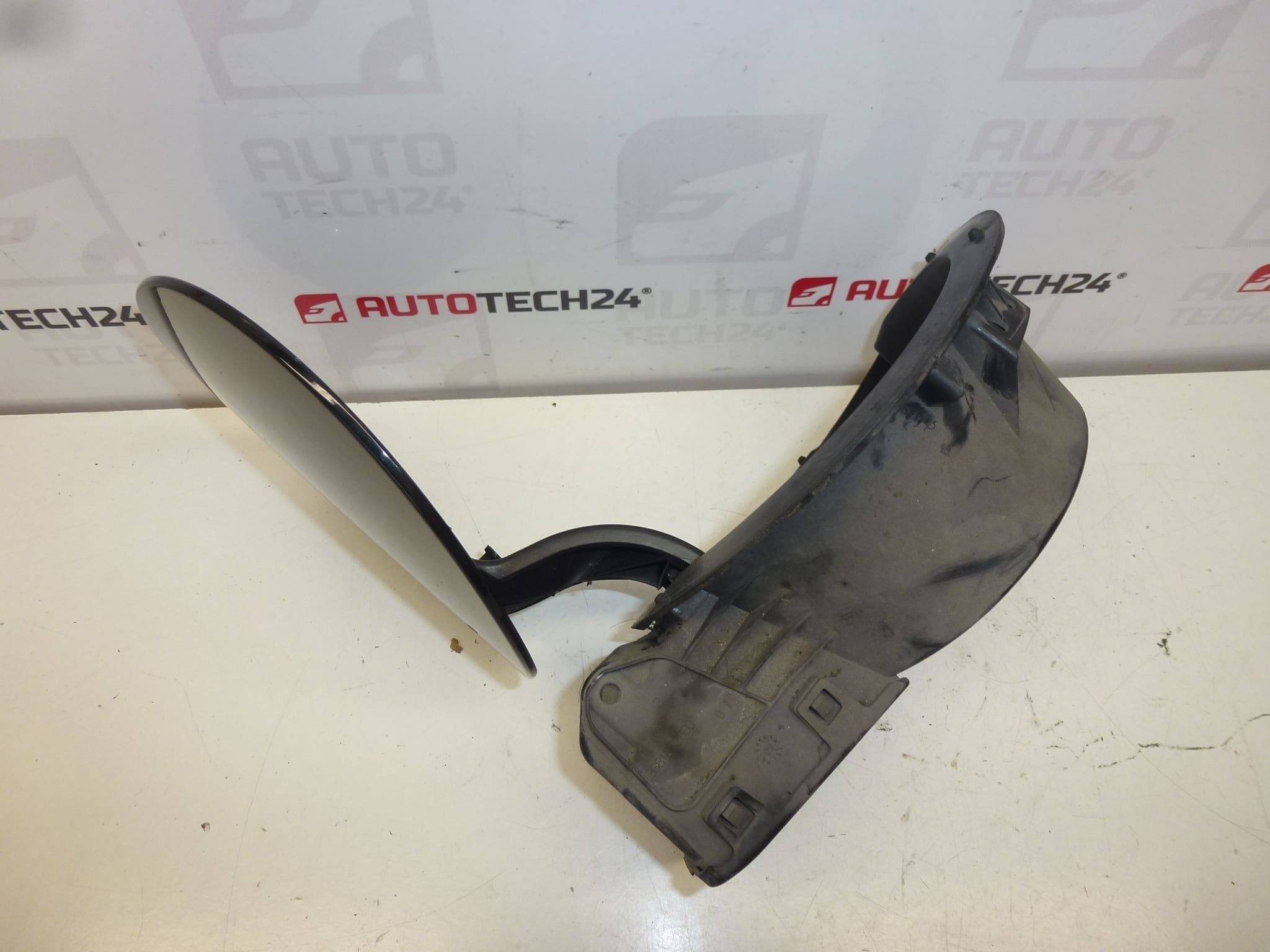 Couvercle de réservoir KTVD Peugeot 308 1517G5 1518C9 – Image 3