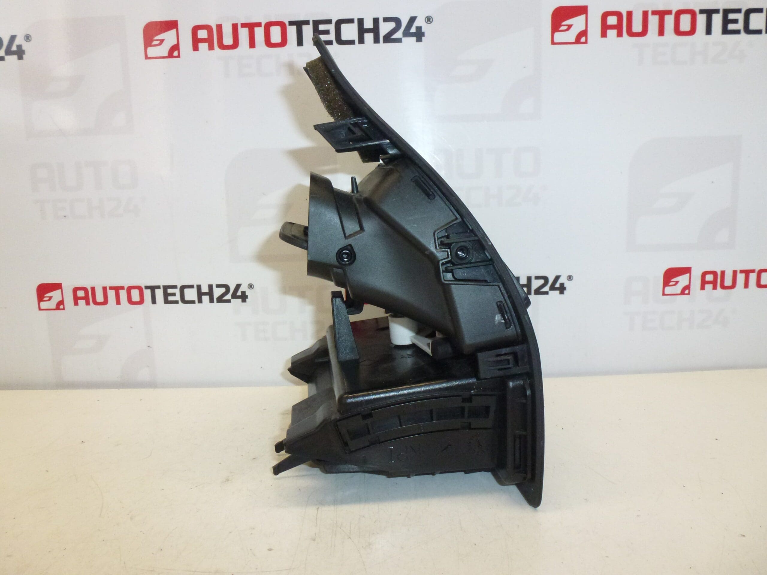 Grille d'aération gauche Citroën C4 9646338077 8265Q0 8265P8 – Image 3
