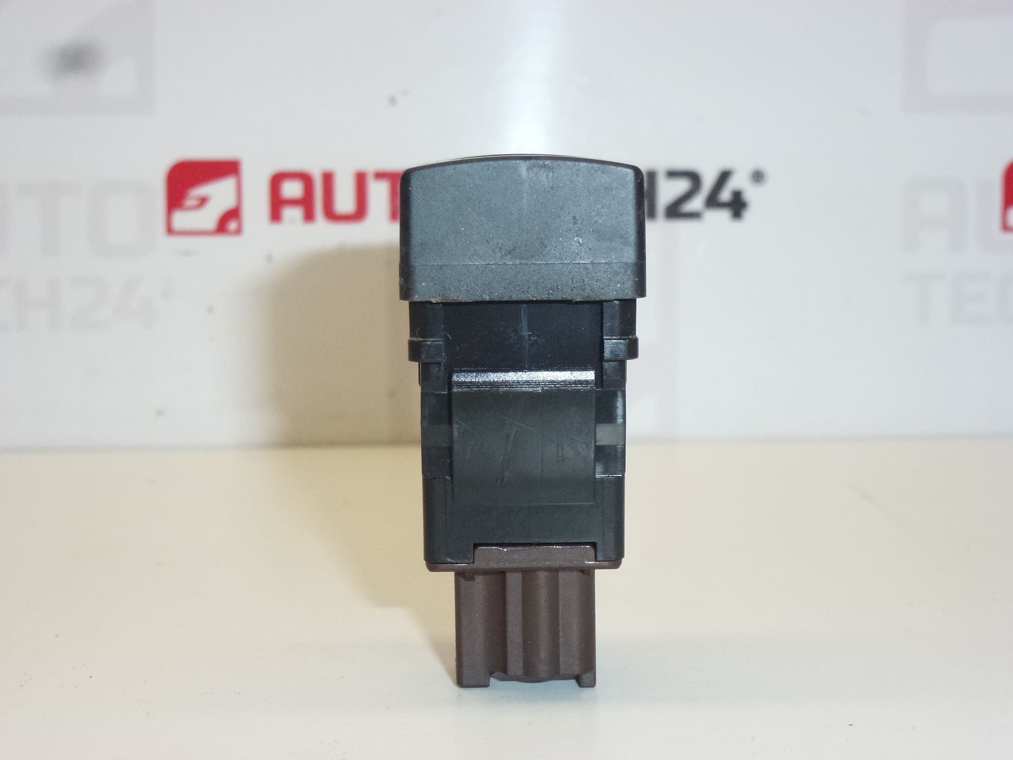 Commutateur Airbag Passager Citroën Peugeot 96386084XT 96373205ZD – Image 2