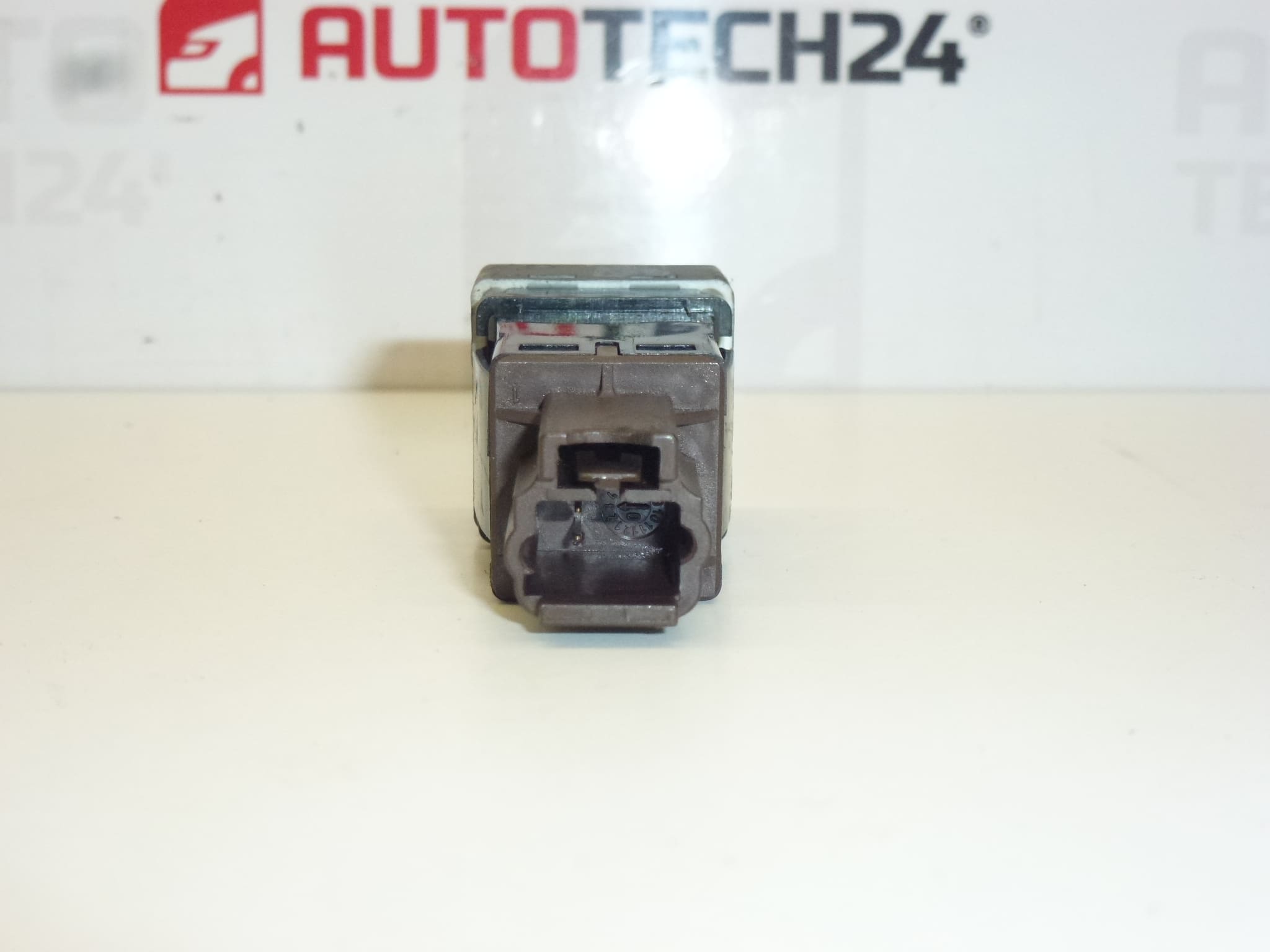 Commutateur Airbag Passager Citroën Peugeot 96386084XT 96373205ZD – Image 3