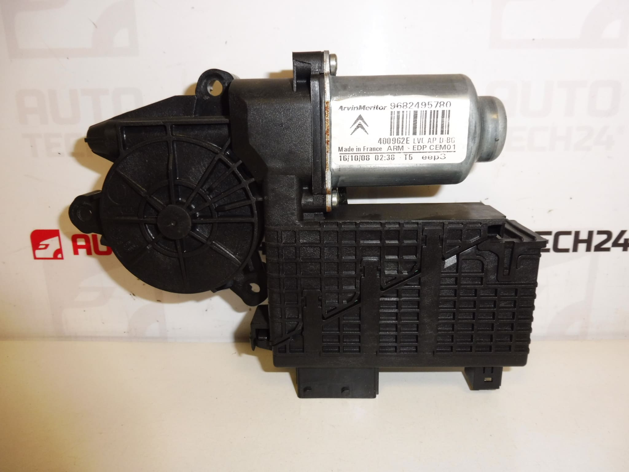Moteur de vitre avant droite Citroën C4 Picasso 9682495780 9222CY – Image 4