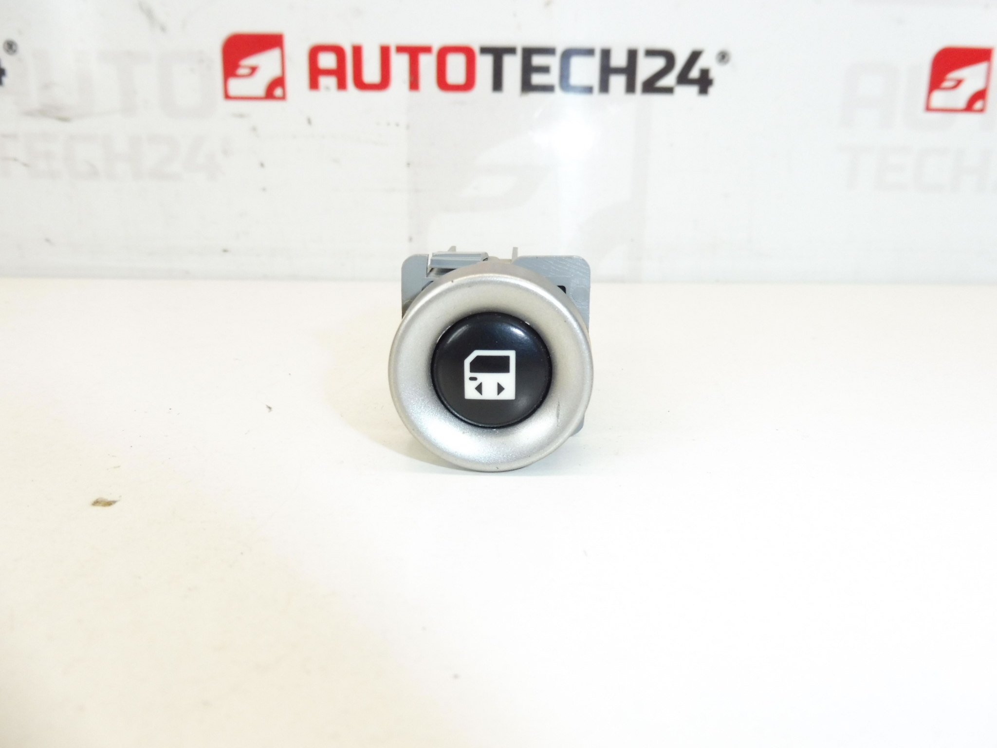 Actionneur de porte arrière Citroën C8 Peugeot 807 1488929077 6554N1