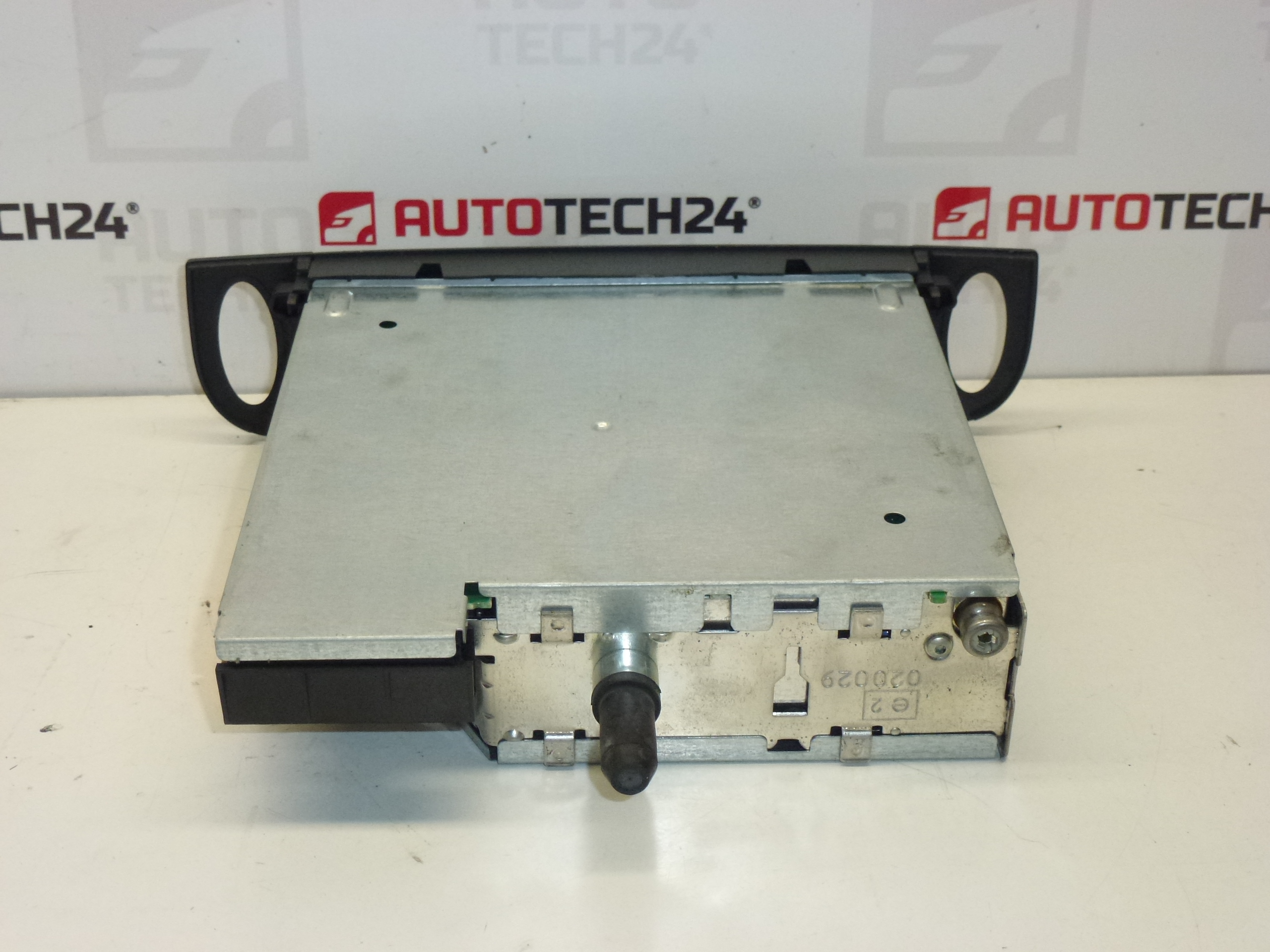 Autoradio avec CD RD3 Citroën C5 I 9644321377 00 – Image 2