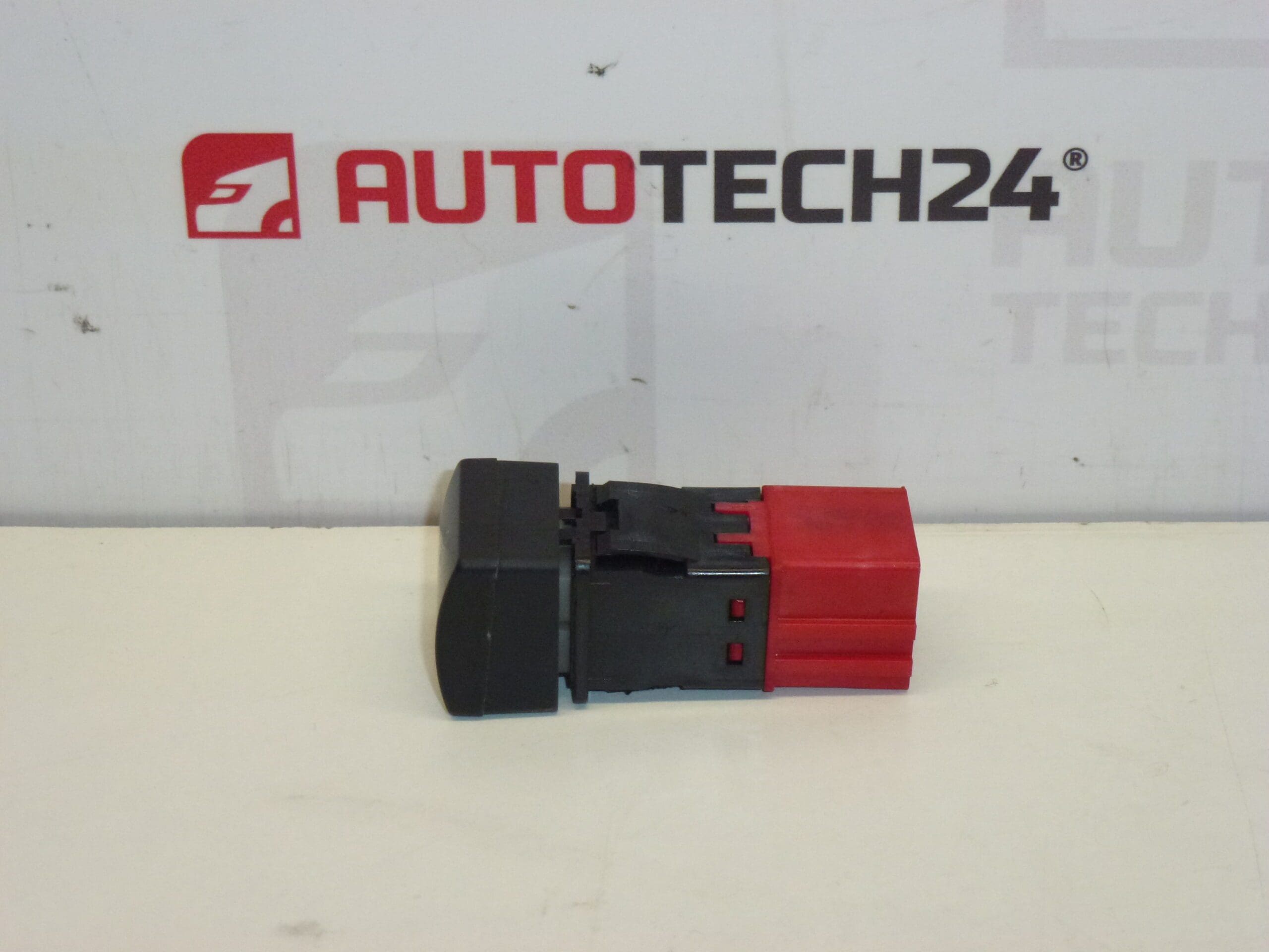 Commande de vitre Citroën Xantia 6552TT – Image 2