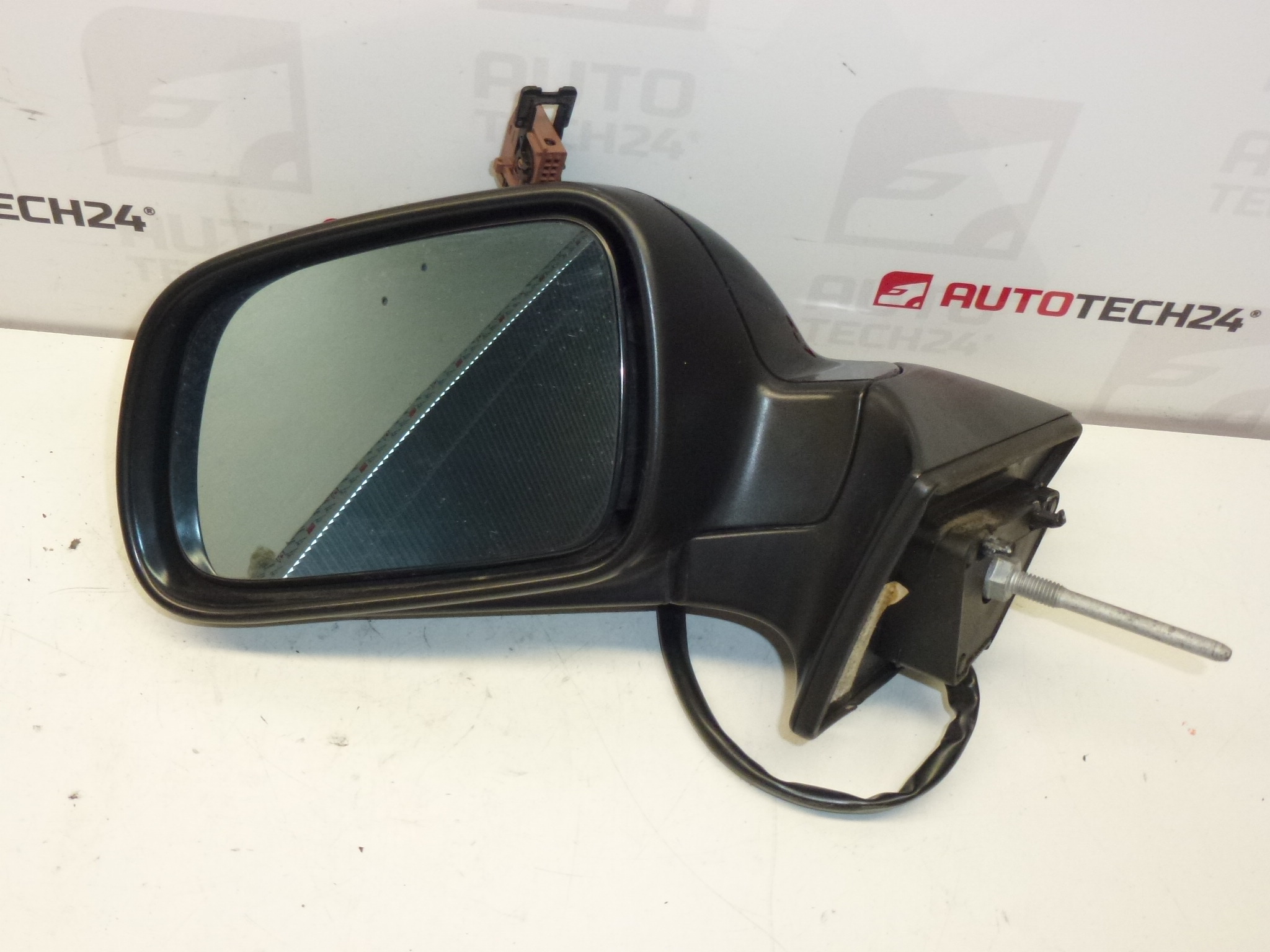 Rétroviseur gauche KTV Peugeot 407 96456984XT 8149VG – Image 2