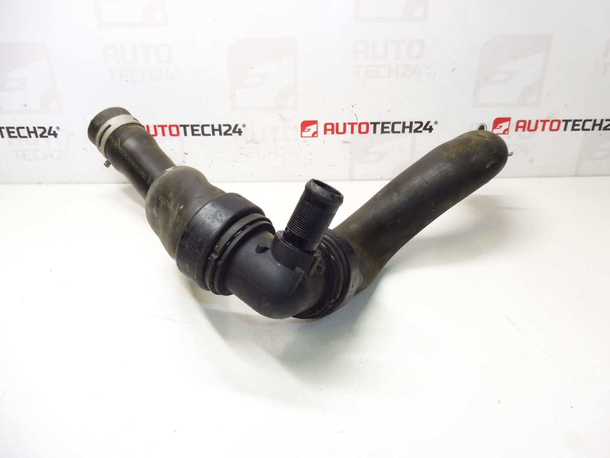 Durite d'eau Citroën Peugeot 2.2 HDI 4HT 1351SH – Image 2
