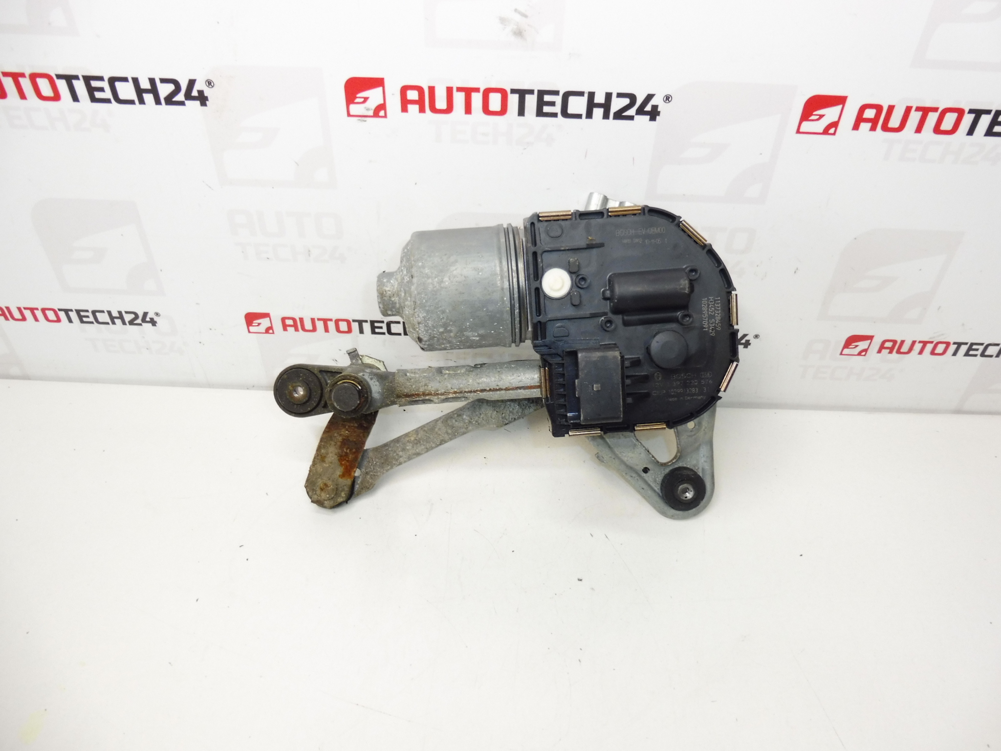 Moteur d'essuie-glace gauche Peugeot 5008 9671062180 6405PZ – Image 2