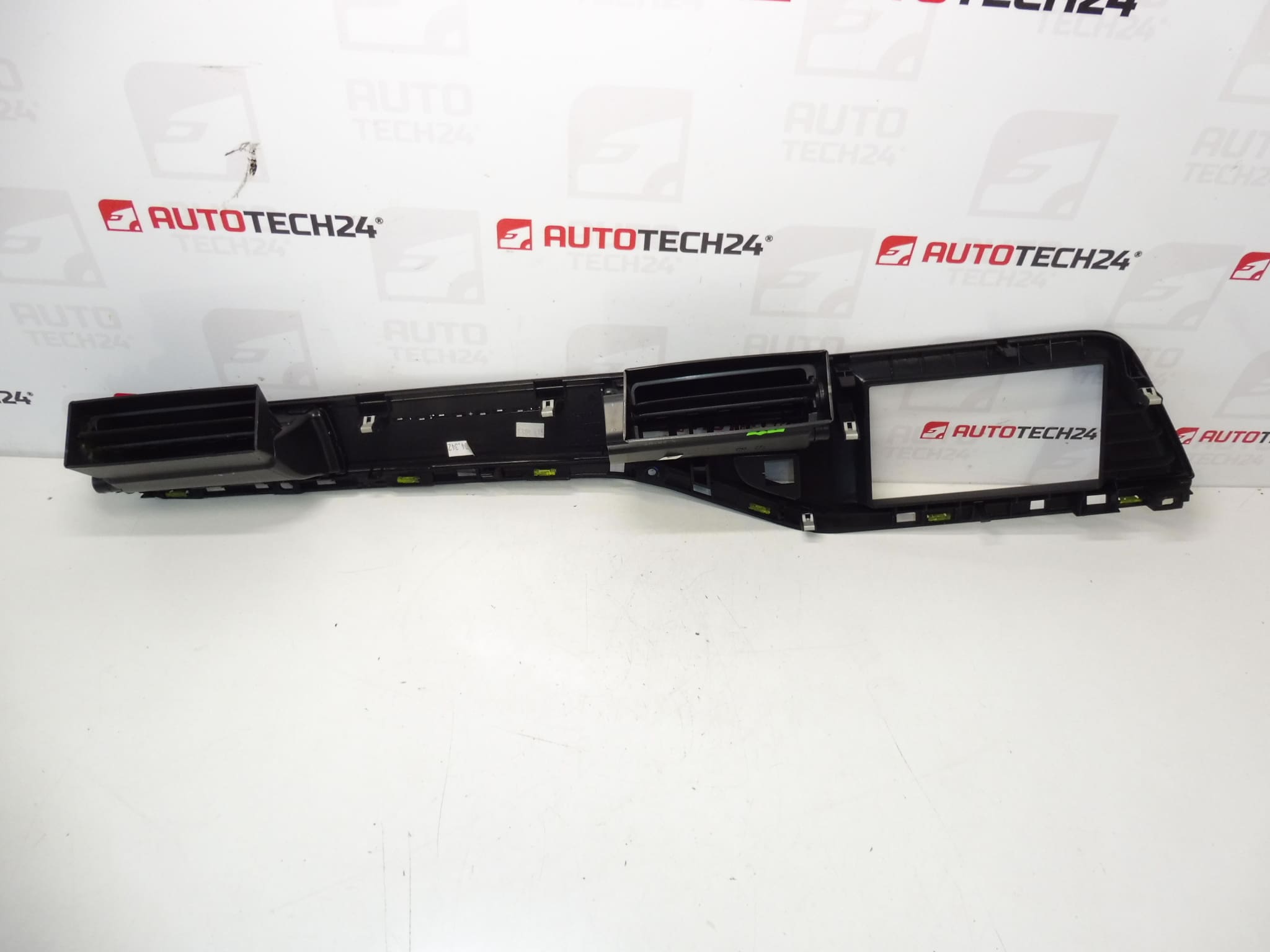 Panneau de Planche de Bord Citroën C5 X7 16069478ZD 8231R7 – Image 2
