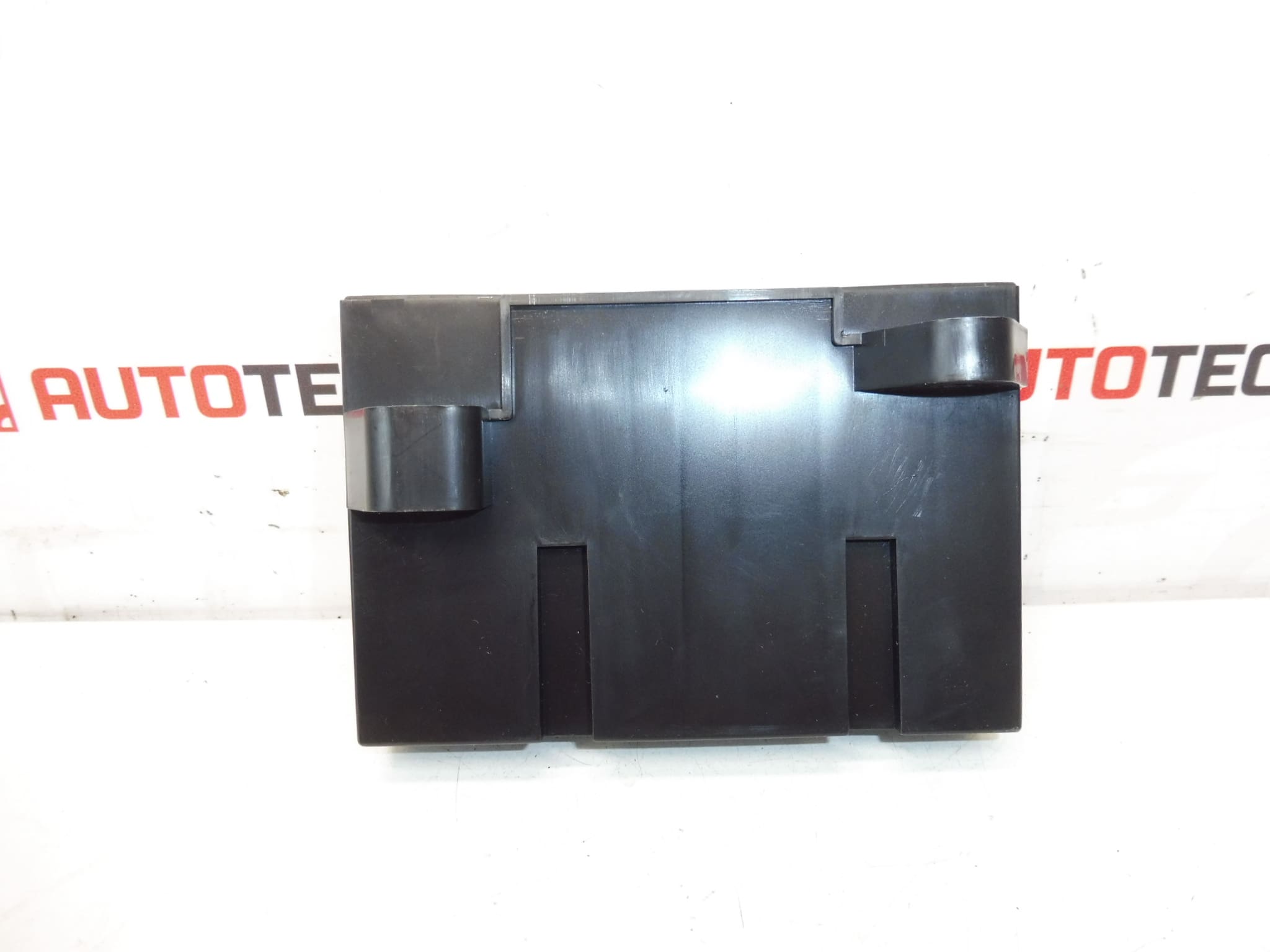 Unité De Contrôle De Climatisation Citroën C4 Picasso 9665811780 – Image 2