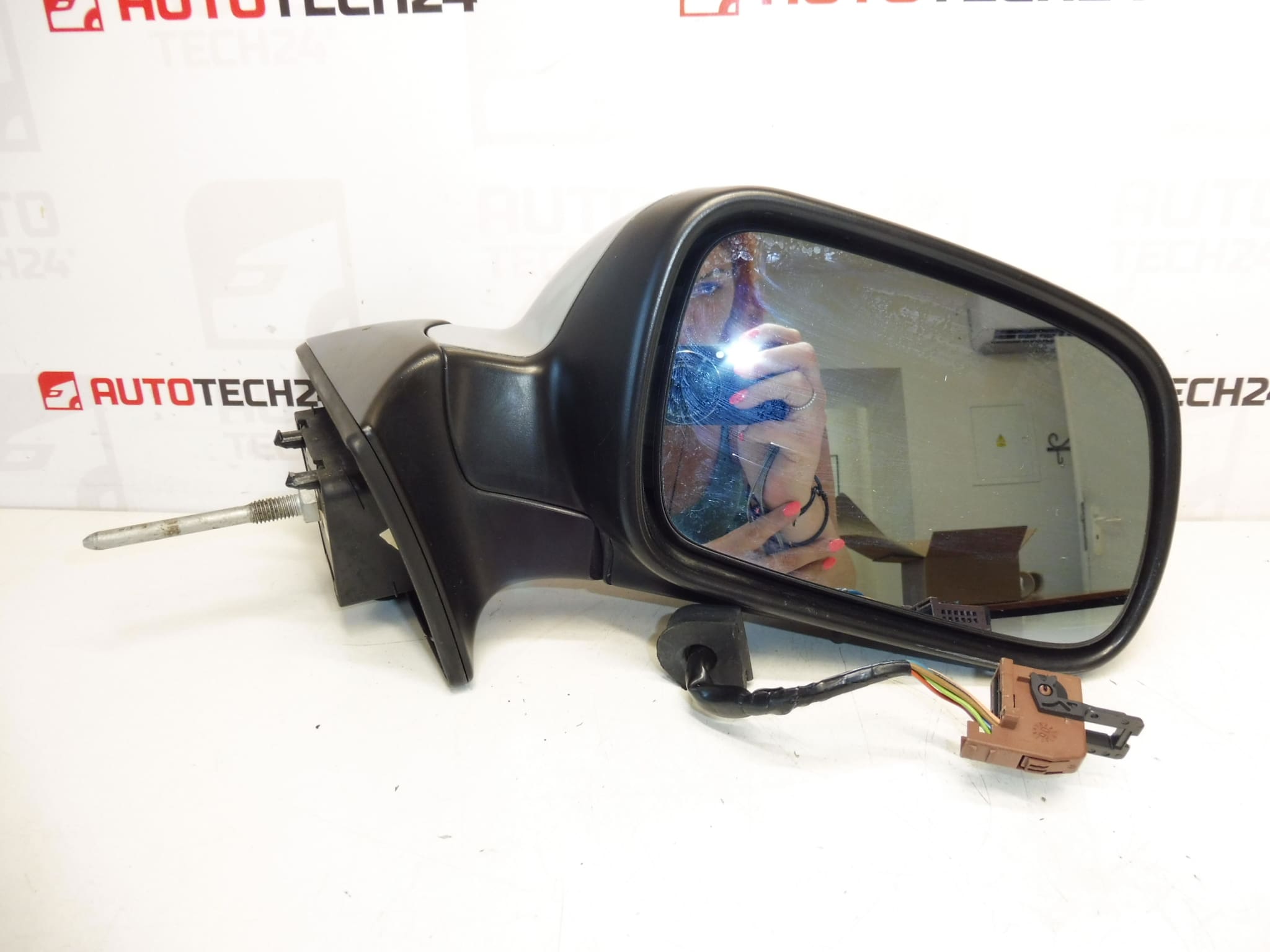 Rétroviseur Droit EZRC Peugeot 407 96457000XT 8149VA – Image 2