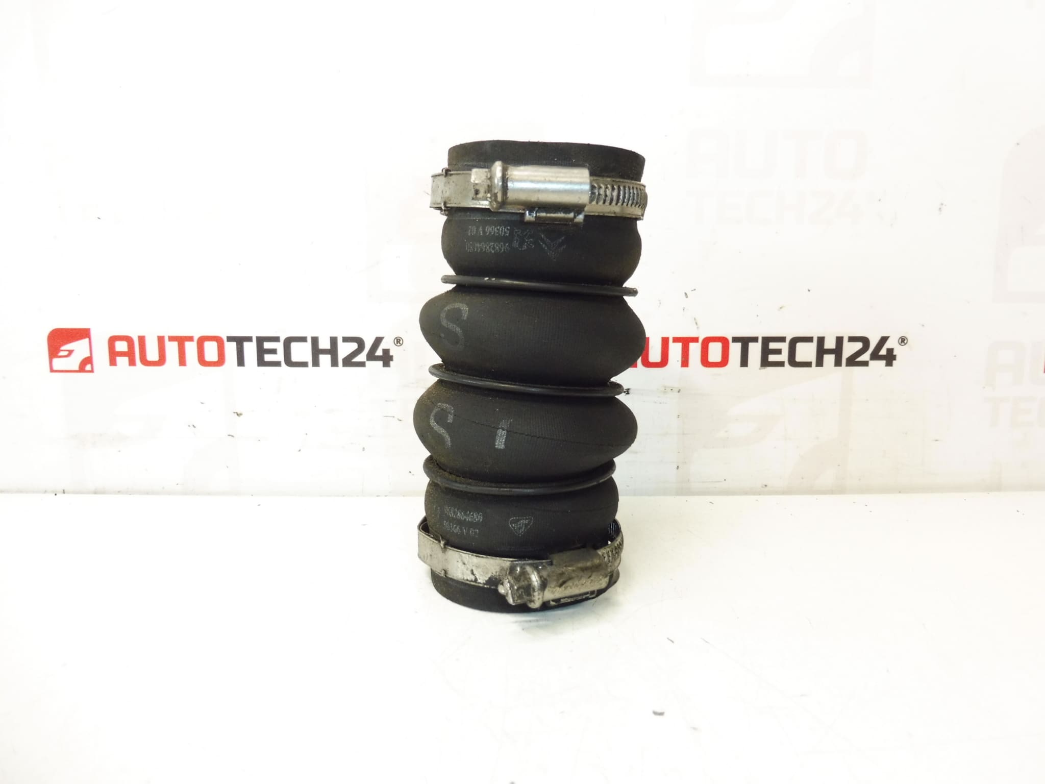 Durite de Turbo 1.6 HDI Citroën Peugeot 9682864680 0382GV