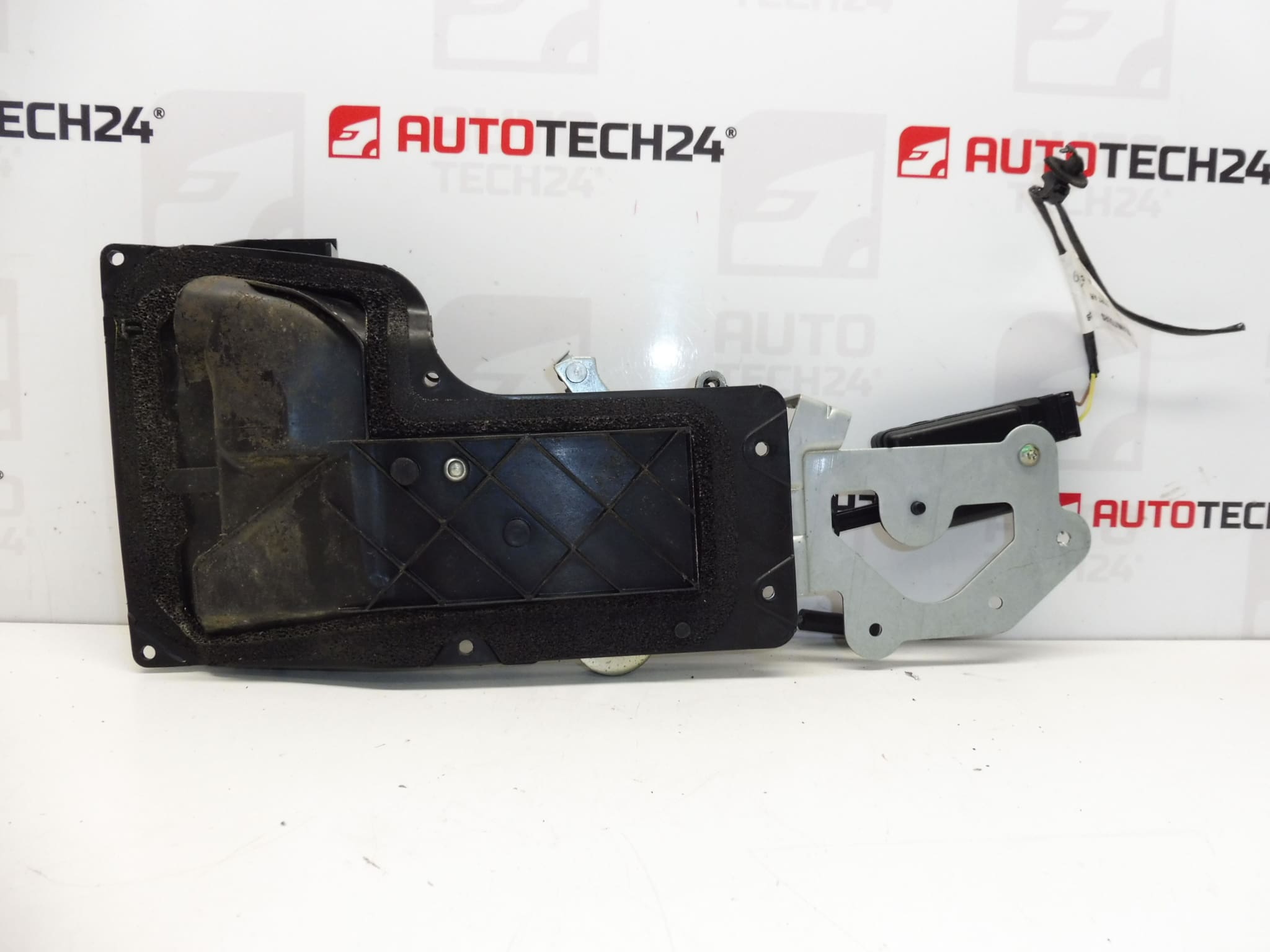 Commande de porte coulissante arrière droite Citroën C8 / Peugeot 807 - 913793 – Image 2