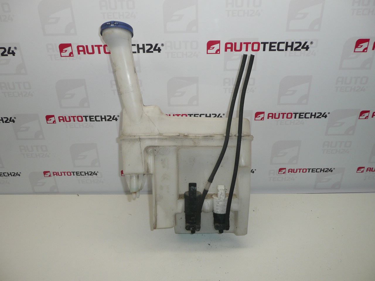 Réservoir de lave-glace Citroën C1 et Peugeot 107 6405V9 – Image 2