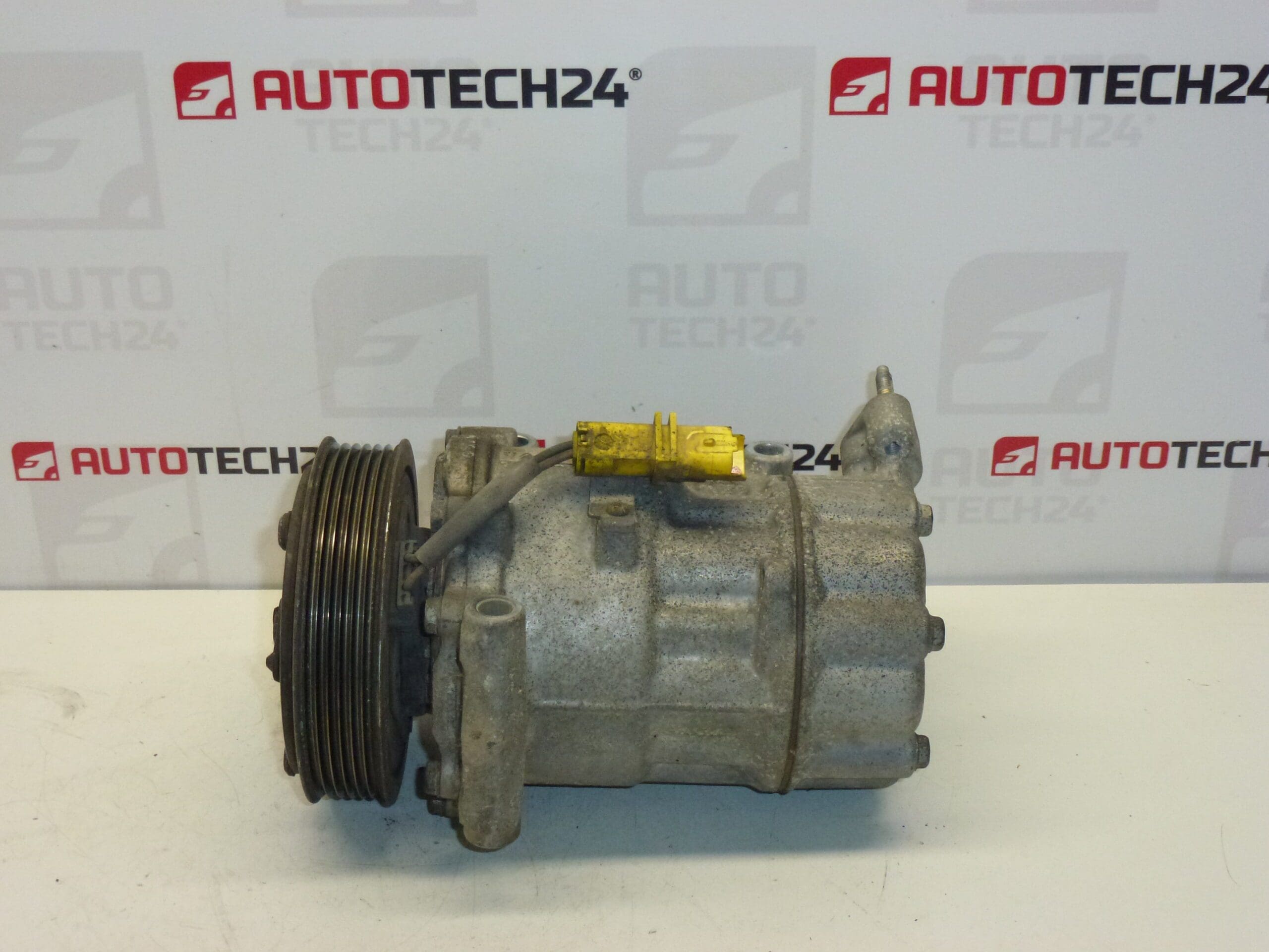 Compresseur de climatisation Sanden SD6V12 1926 pour Citroën et PSA 9671453780